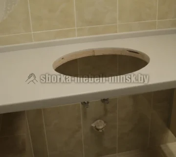 Вырез столешницы под мойку 3